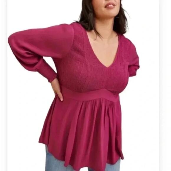 Torrid dark pick peasant blouse smocked balloon Bohemian Whimsigoth Plus size - Picture 4 of 9